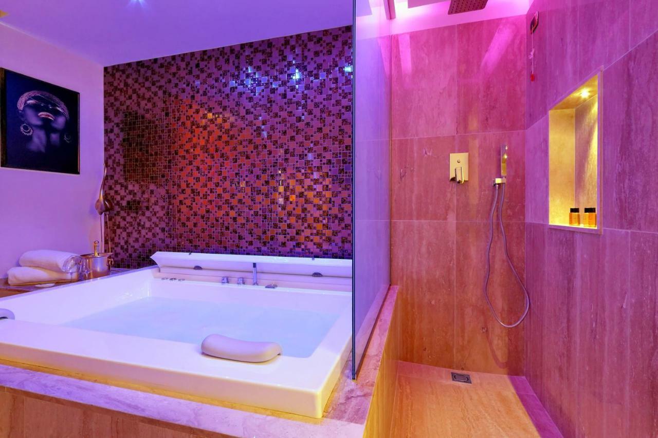 Spanish Diamond Luxury & Jacuzzi Guest house Rome