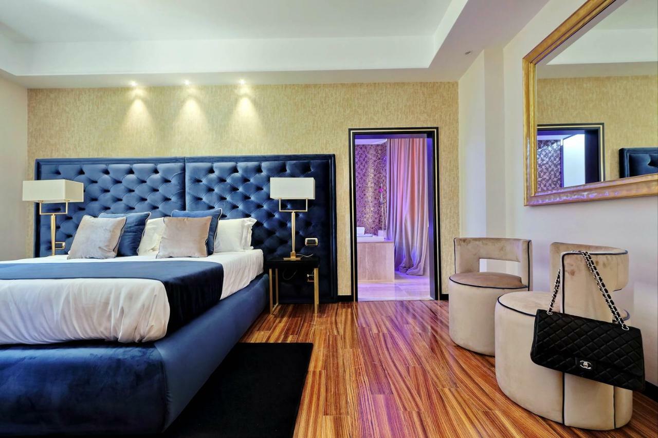 Guest house Spanish Diamond Luxury & Jacuzzi
