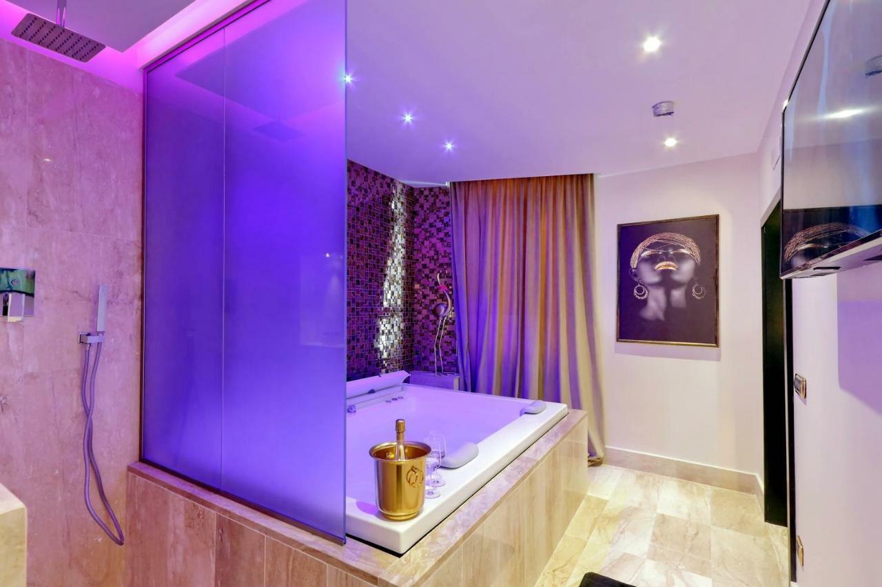 Spanish Diamond Luxury & Jacuzzi Rome