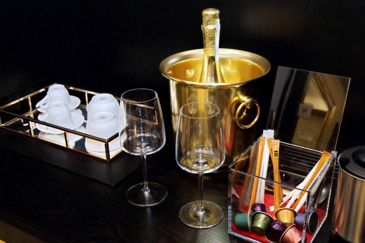 Spanish Diamond Luxury & Jacuzzi Guest house Rome