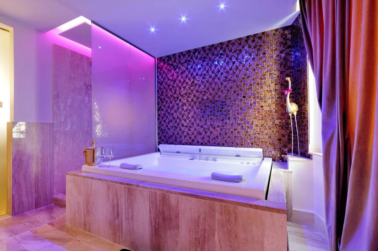 Guest house Spanish Diamond Luxury & Jacuzzi